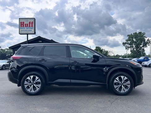 Used 2023 Nissan Rogue SV AWD/4WD image 10