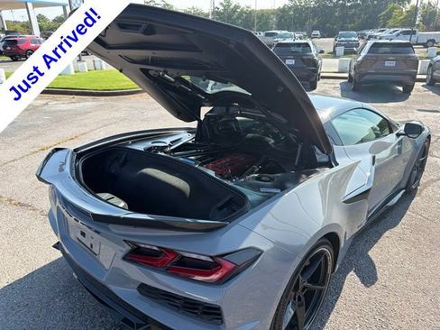 Used 2025 Chevrolet Corvette E-Ray w/ Stealth Interior Trim Package AWD/4WD image 20