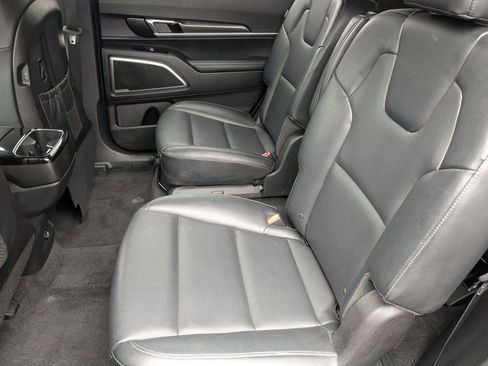 Used 2025 Kia Telluride S AWD/4WD image 27