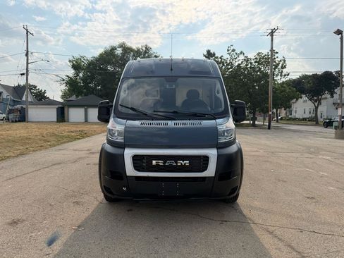 Used 2019 RAM ProMaster 2500 FWD image 2