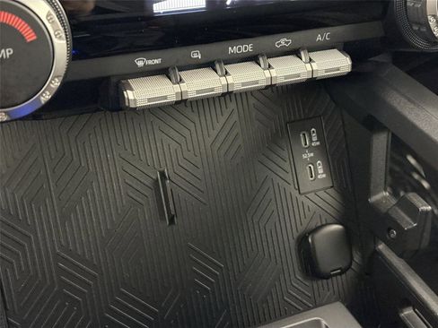 Certified 2024 Toyota Tacoma SR5 image 26