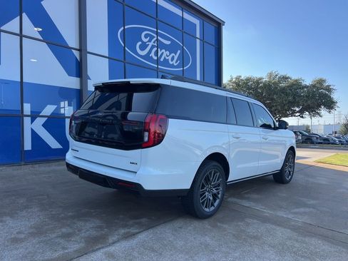 New 2025 Ford Expedition Max Platinum w/ Stealth Performance Package image 6