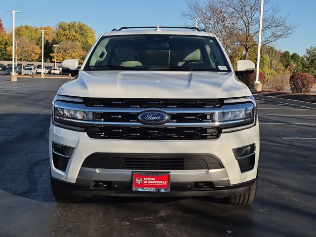 Used 2022 Ford Expedition Limited AWD/4WD image 5
