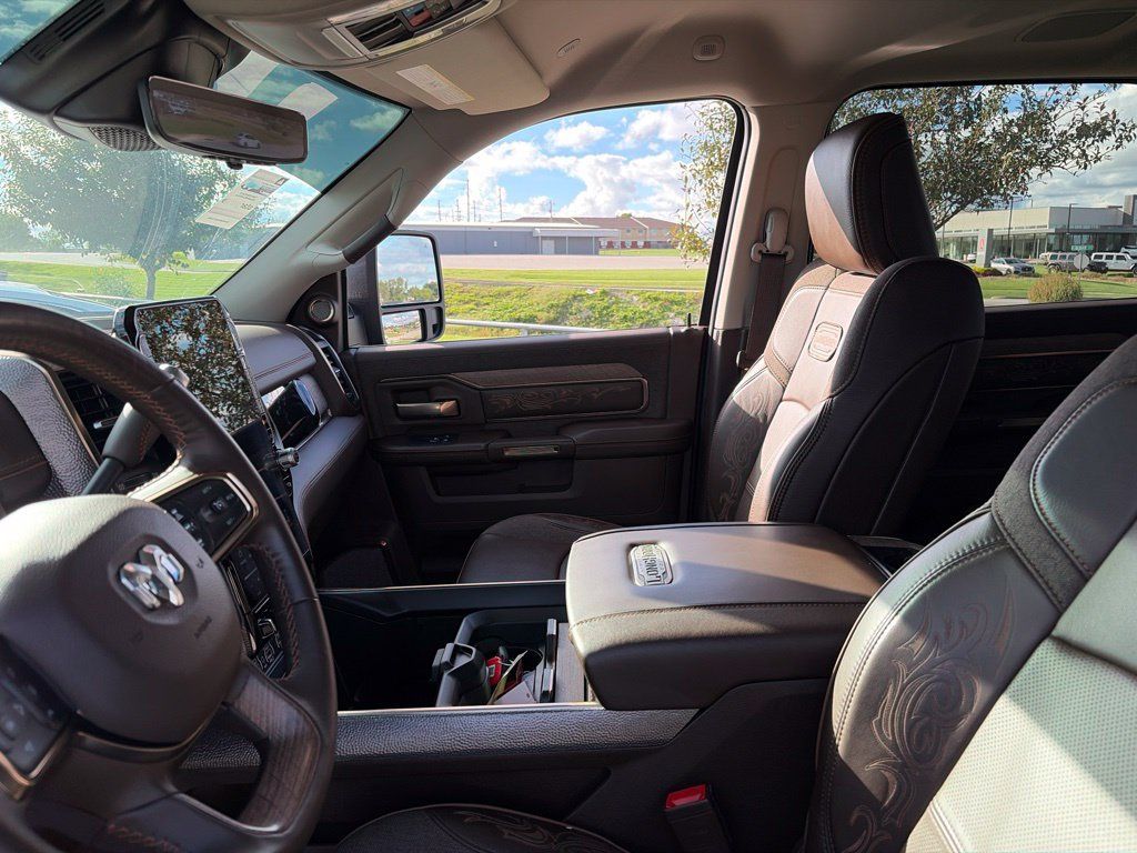 Used 2025 RAM 2500 Limited AWD/4WD image 60