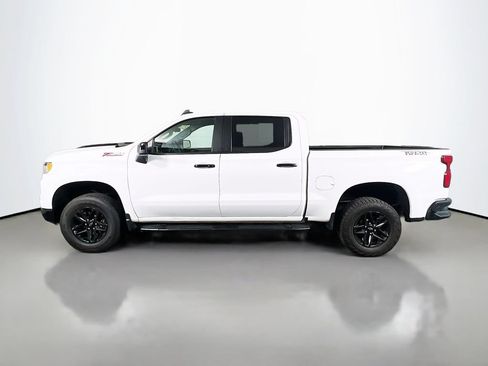 Used 2024 Chevrolet Silverado 1500 LT Trail Boss w/ Protection Package AWD/4WD image 8