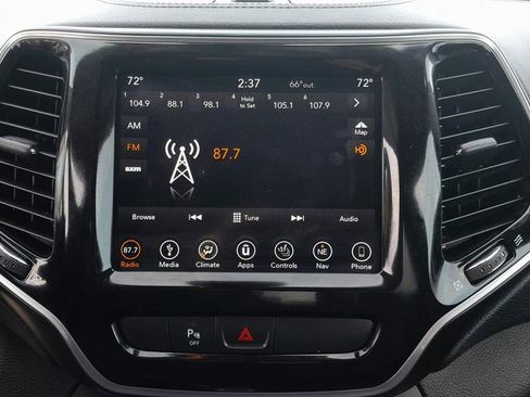 Used 2019 Jeep Cherokee Limited AWD/4WD image 25