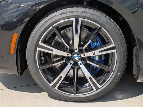 New 2027 BMW 550e xDrive w/ Executive Package AWD/4WD image 10