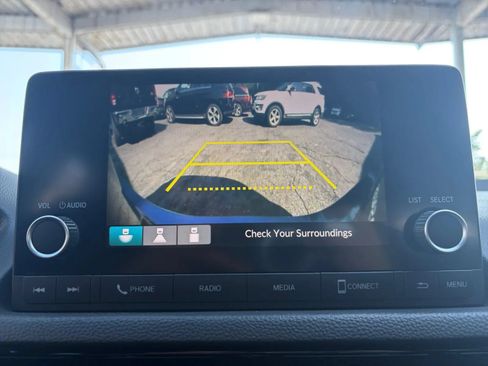 Used 2022 Honda Civic Sport image 32