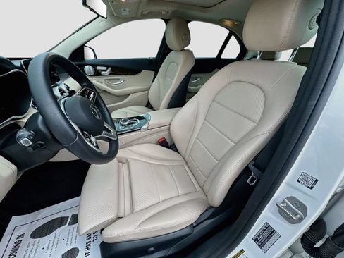 Used 2021 Mercedes-Benz C 300 Sedan image 23