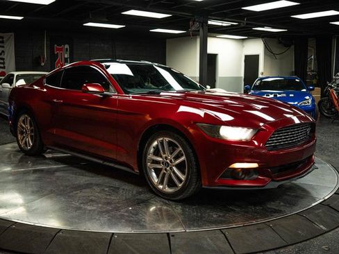 Used 2016 Ford Mustang Premium w/ Equipment Group 201A image 5