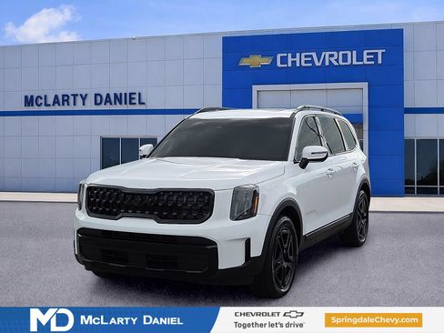 Used 2025 Kia Telluride EX X-Line AWD/4WD image 2