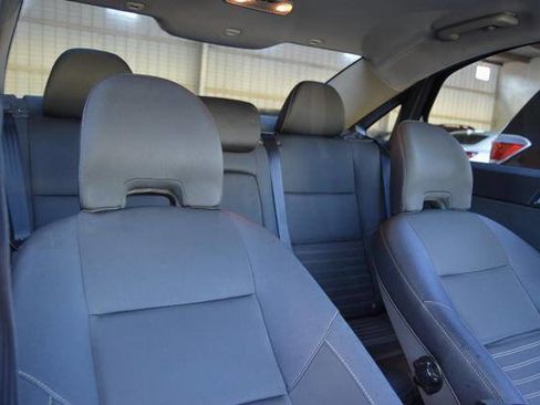 Used 2010 Volvo S40 2.4i image 39