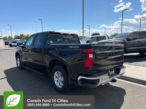 Used 2021 Chevrolet Silverado 1500 LT w/ Bed Protection Package AWD/4WD image 14