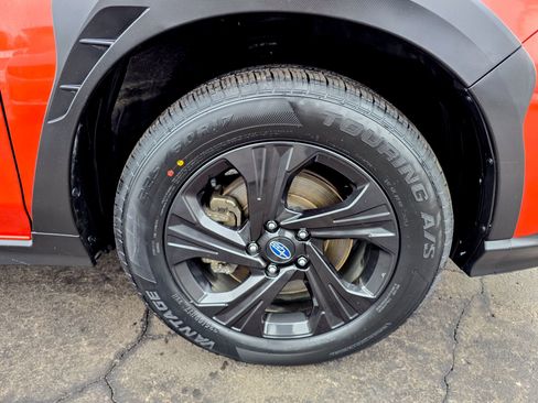 Used 2024 Subaru Crosstrek 2.0i image 25