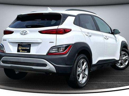 Used 2023 Hyundai Kona SEL AWD/4WD image 6
