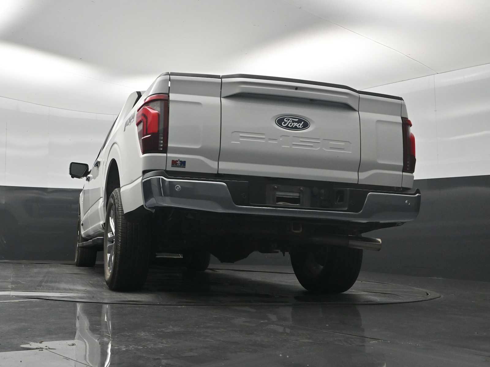Certified 2025 Ford F150 Lariat w/ Equipment Group 501A Mid AWD/4WD image 23