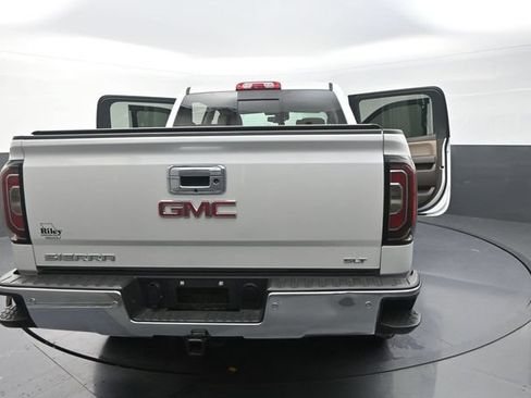 Used 2018 GMC Sierra 1500 SLT AWD/4WD image 44