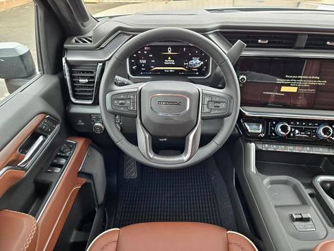 New 2026 GMC Sierra 2500 Denali Ultimate w/ Max Trailering Package AWD/4WD image 10