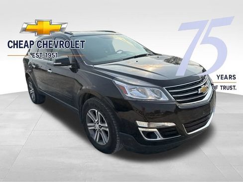 Used 2017 Chevrolet Traverse LT FWD image 7
