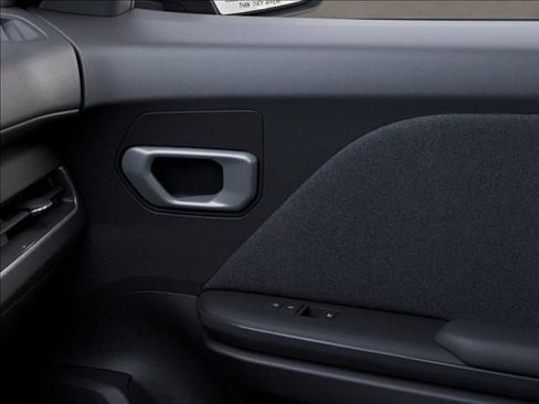 New 2026 Kia K4 LXS image 25