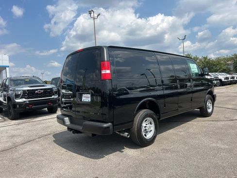 New 2025 Chevrolet Express 2500 image 3