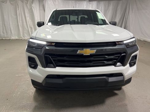New 2025 Chevrolet Colorado LT w/ LT Convenience Package image 2