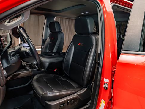 Used 2020 Chevrolet Silverado 1500 LT Trail Boss AWD/4WD image 24