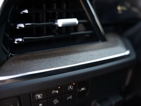 New 2026 Chevrolet Suburban High Country image 31