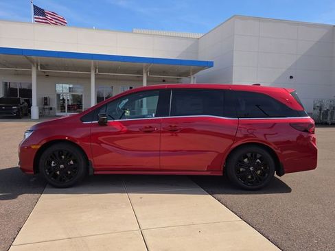 New 2026 Honda Odyssey Sport-L image 2