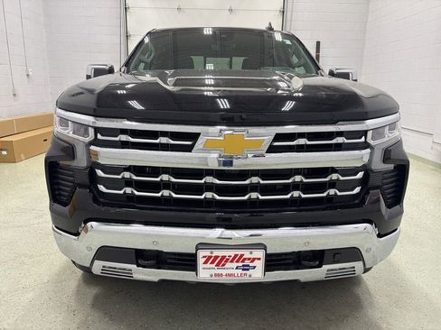 New 2026 Chevrolet Silverado 1500 LTZ w/ LTZ Premium Package AWD/4WD image 10