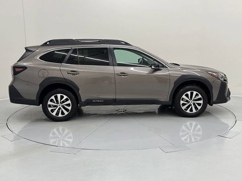 Certified 2024 Subaru Outback Premium image 6