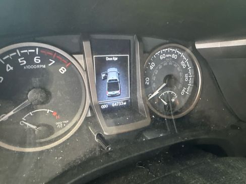 Used 2023 Toyota Tacoma SR5 RWD image 10