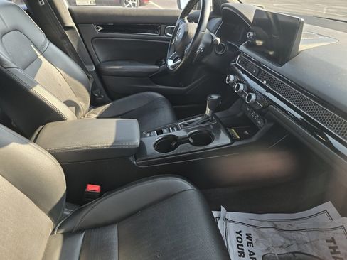Used 2022 Honda Civic Sport Touring image 11
