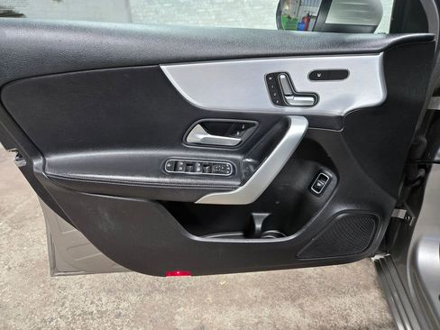 Used 2019 Mercedes-Benz A 220 4MATIC image 7