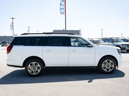 New 2026 Ford Expedition Max Active AWD/4WD image 11