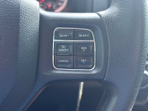 Used 2020 RAM 1500 Classic SLT RWD image 21