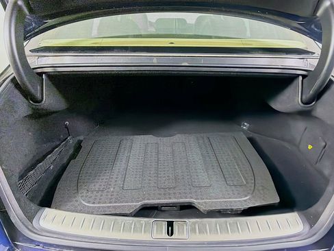 Used 2023 Genesis G90 3.5T image 31