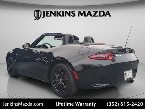 Certified 2024 MAZDA MX-5 Miata Sport image 6
