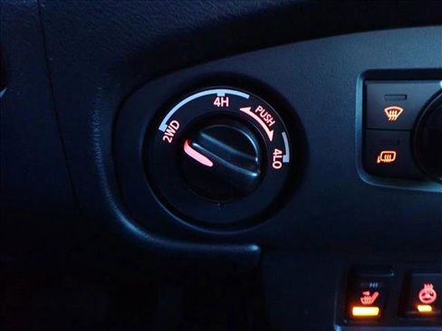 Used 2023 Nissan Frontier PRO-4X w/ Pro Convenience Package image 20