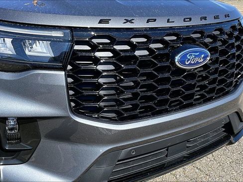 New 2026 Ford Explorer ST-Line AWD/4WD image 35