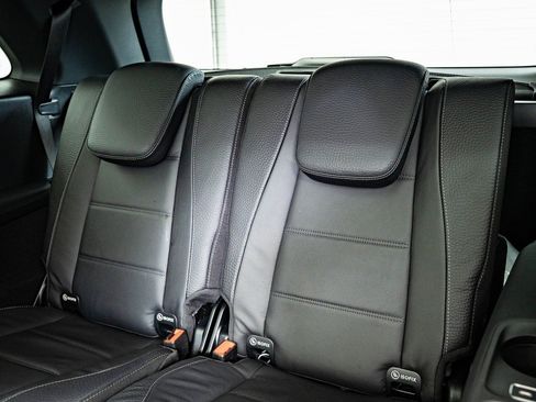 New 2026 Mercedes-Benz GLS 450 4MATIC image 36