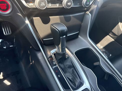 Used 2022 Honda Accord Sport image 16