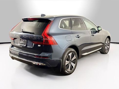 Used 2023 Volvo XC60 T8 Plus w/ Protection Package Premier image 16