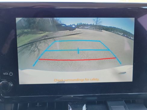 Used 2024 Toyota Corolla LE image 10