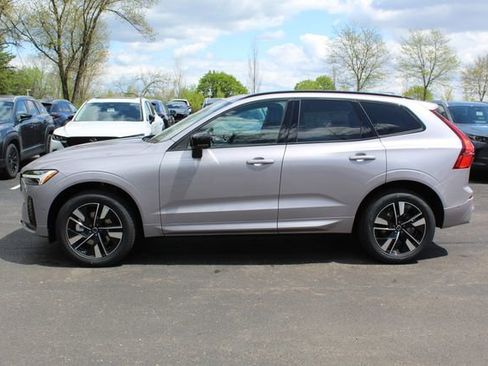 New 2026 Volvo XC60 B5 Plus w/ Climate Package AWD/4WD image 6