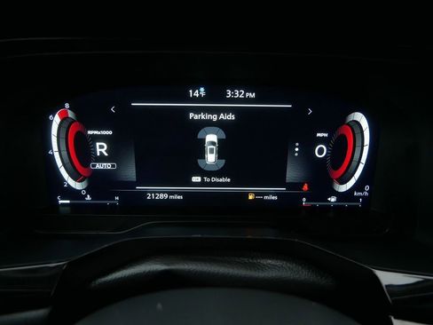 Used 2024 Nissan Pathfinder Platinum image 35