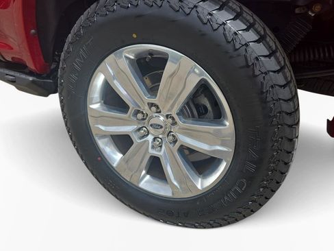 Used 2015 Ford F150 Platinum w/ Equipment Group 701A Luxury AWD/4WD image 10