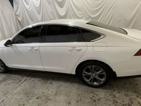 Used 2023 Honda Accord EX-L image 6