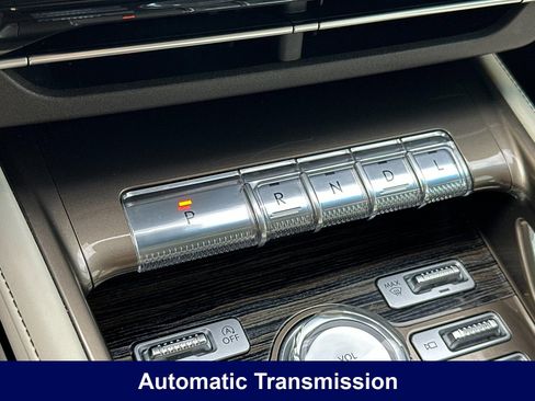 Used 2024 Lincoln Nautilus Black Label w/ Jet Appearance Package (87T) AWD/4WD image 26