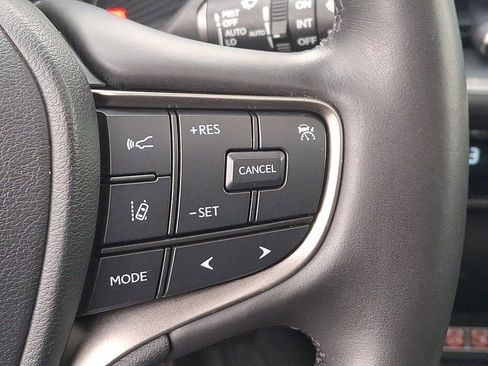 Used 2023 Lexus UX 250h AWD w/ Premium Package image 23